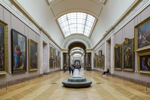 louvre inside